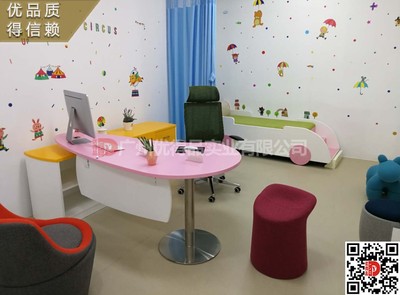 儿科 就诊室 儿童诊桌 