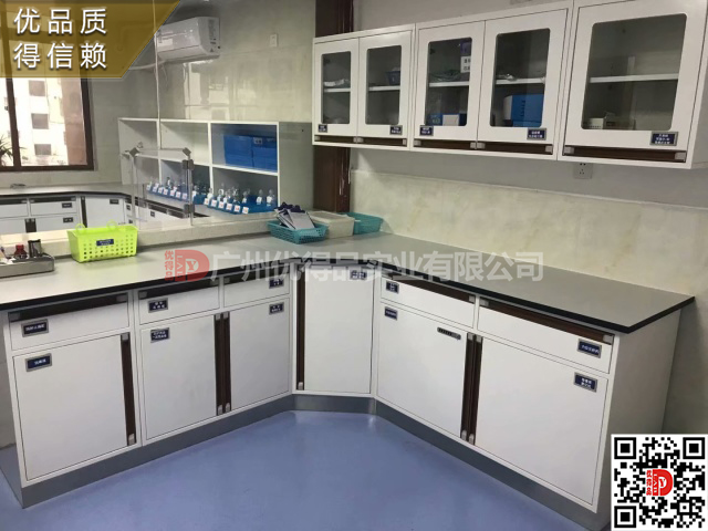 治疗室,配奶室,换药室,分类垃圾台,垃圾柜